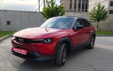 Mazda MX-30, 2021 год, 2 230 000 рублей, 14 фотография