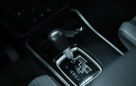 Mitsubishi Outlander III рестайлинг 3, 2018 год, 1 990 000 рублей, 13 фотография