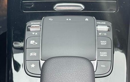 Mercedes-Benz A-Класс, 2021 год, 1 980 000 рублей, 10 фотография