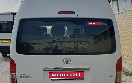 Toyota HiAce H200, 2014 год, 2 100 000 рублей, 4 фотография