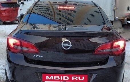 Opel Astra J, 2013 год, 935 000 рублей, 21 фотография