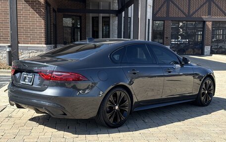 Jaguar XF II, 2022 год, 4 920 000 рублей, 5 фотография