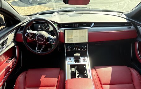 Jaguar XF II, 2022 год, 4 920 000 рублей, 8 фотография