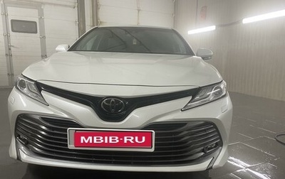 Toyota Camry, 2018 год, 3 100 000 рублей, 1 фотография
