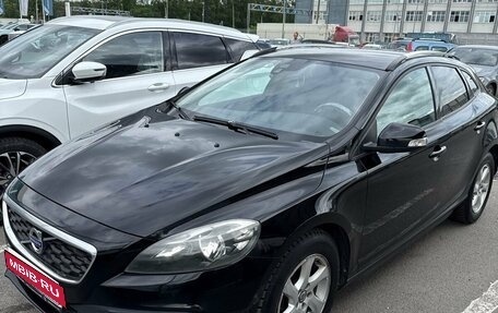 Volvo V40 Cross Country I, 2014 год, 1 190 000 рублей, 1 фотография
