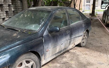 Renault Laguna II, 1999 год, 60 000 рублей, 2 фотография