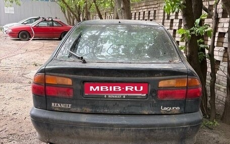Renault Laguna II, 1999 год, 60 000 рублей, 3 фотография