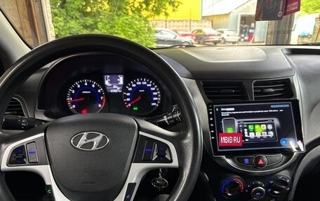 Hyundai Solaris II рестайлинг, 2014 год, 720 000 рублей, 8 фотография