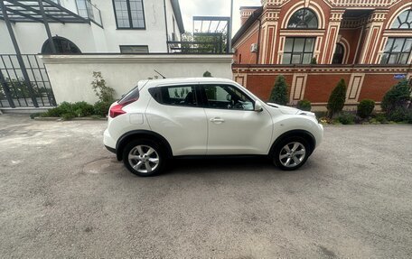 Nissan Juke II, 2011 год, 1 000 000 рублей, 2 фотография