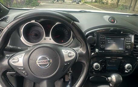 Nissan Juke II, 2011 год, 1 000 000 рублей, 11 фотография