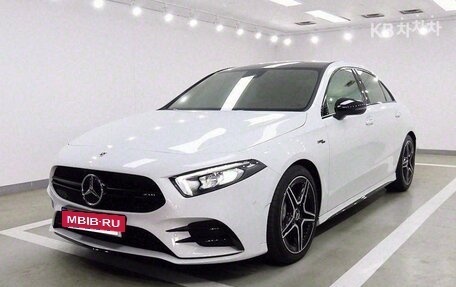 Mercedes-Benz A-Класс AMG, 2022 год, 3 500 000 рублей, 2 фотография
