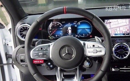 Mercedes-Benz A-Класс AMG, 2022 год, 3 500 000 рублей, 9 фотография