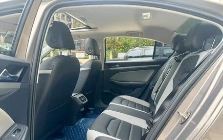 Volkswagen Bora, 2023 год, 1 800 100 рублей, 8 фотография