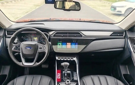 Ford Territory, 2022 год, 1 340 000 рублей, 10 фотография