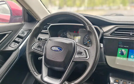 Ford Territory, 2022 год, 1 340 000 рублей, 18 фотография