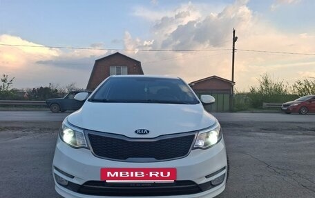 KIA Rio III рестайлинг, 2015 год, 1 170 000 рублей, 2 фотография
