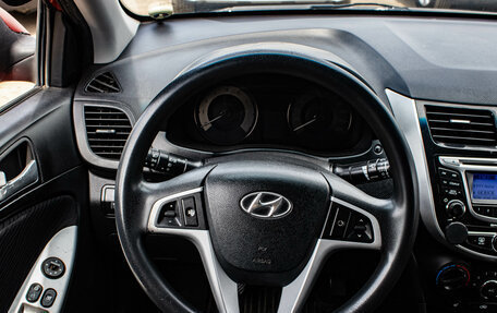Hyundai Solaris II рестайлинг, 2012 год, 689 000 рублей, 6 фотография