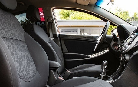 Hyundai Solaris II рестайлинг, 2012 год, 689 000 рублей, 12 фотография