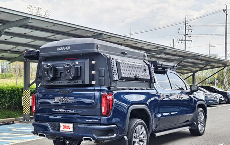 GMC Sierra, 2023 год, 10 714 000 рублей, 4 фотография