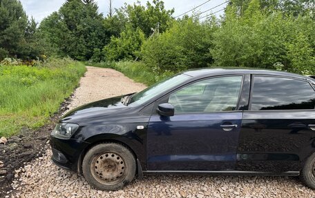 Volkswagen Polo VI (EU Market), 2012 год, 350 000 рублей, 2 фотография