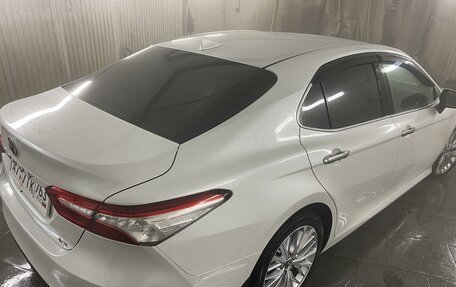 Toyota Camry, 2018 год, 3 100 000 рублей, 9 фотография