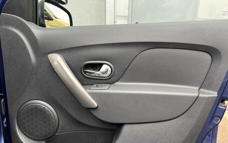 Renault Logan II, 2014 год, 600 000 рублей, 13 фотография
