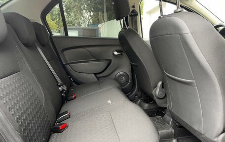 Renault Logan II, 2014 год, 600 000 рублей, 14 фотография