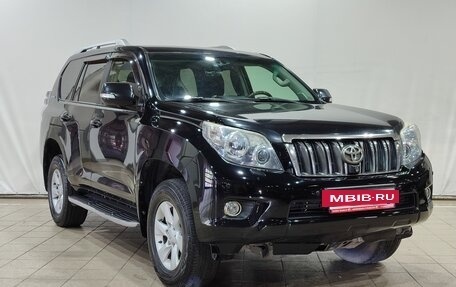 Toyota Land Cruiser Prado 150 рестайлинг 2, 2010 год, 2 500 000 рублей, 3 фотография