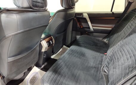 Toyota Land Cruiser Prado 150 рестайлинг 2, 2010 год, 2 500 000 рублей, 17 фотография