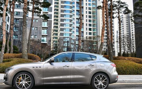 Maserati Levante I, 2022 год, 5 120 013 рублей, 5 фотография
