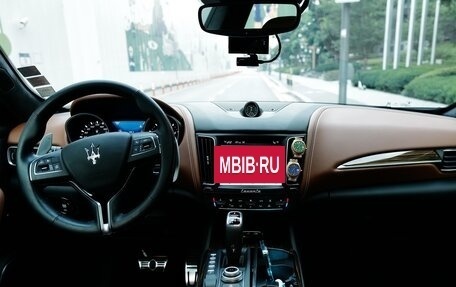 Maserati Levante I, 2022 год, 5 120 013 рублей, 9 фотография