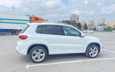 Volkswagen Tiguan I, 2014 год, 2 650 000 рублей, 3 фотография