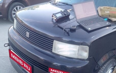Toyota bB I рестайлинг, 2000 год, 460 000 рублей, 2 фотография