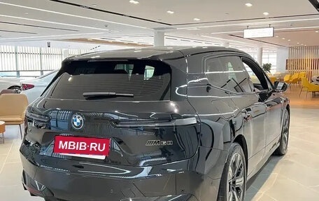 BMW iX, 2024 год, 8 600 000 рублей, 5 фотография