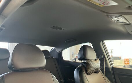 Hyundai Solaris II рестайлинг, 2014 год, 990 000 рублей, 27 фотография