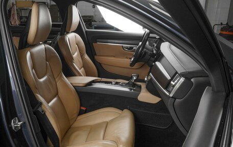 Volvo V90 Cross Country I рестайлинг, 2017 год, 2 999 000 рублей, 8 фотография