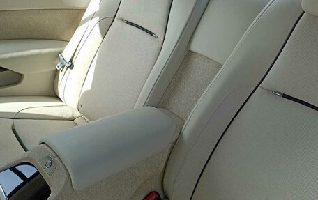 Rolls-Royce Wraith, 2015 год, 20 000 000 рублей, 13 фотография