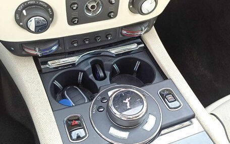 Rolls-Royce Wraith, 2015 год, 20 000 000 рублей, 19 фотография