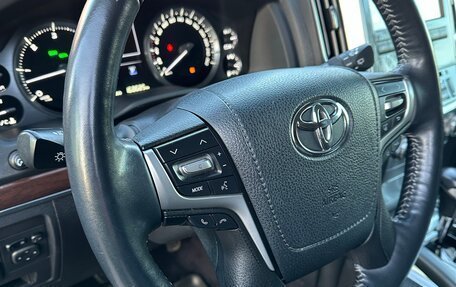 Toyota Land Cruiser 200, 2015 год, 5 400 000 рублей, 13 фотография
