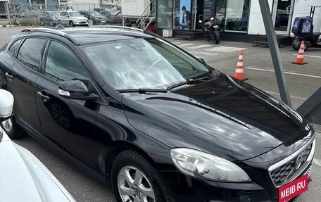 Volvo V40 Cross Country I, 2014 год, 1 190 000 рублей, 2 фотография
