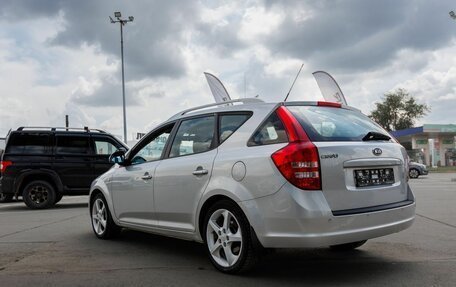 KIA cee'd I рестайлинг, 2009 год, 750 000 рублей, 5 фотография
