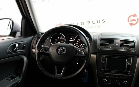 Skoda Yeti I рестайлинг, 2015 год, 1 299 000 рублей, 9 фотография