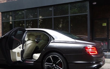 Bentley Flying Spur, 2020 год, 25 500 000 рублей, 6 фотография