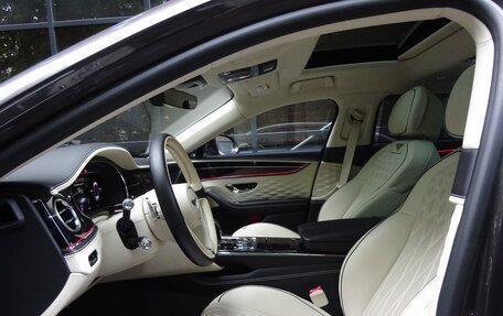 Bentley Flying Spur, 2020 год, 25 500 000 рублей, 21 фотография