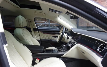 Bentley Flying Spur, 2020 год, 25 500 000 рублей, 31 фотография