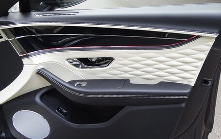 Bentley Flying Spur, 2020 год, 25 500 000 рублей, 30 фотография