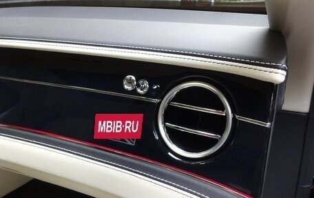 Bentley Flying Spur, 2020 год, 25 500 000 рублей, 35 фотография