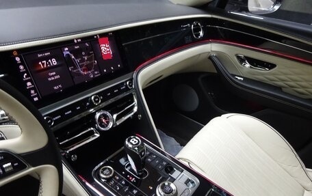 Bentley Flying Spur, 2020 год, 25 500 000 рублей, 23 фотография