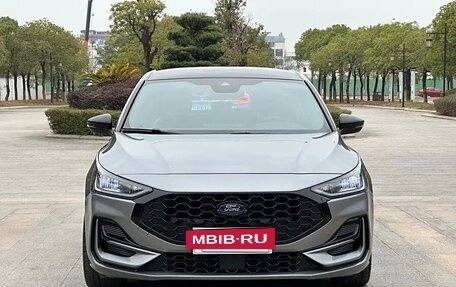 Ford Focus IV, 2022 год, 1 500 275 рублей, 2 фотография
