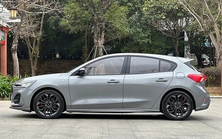 Ford Focus IV, 2022 год, 1 500 275 рублей, 5 фотография